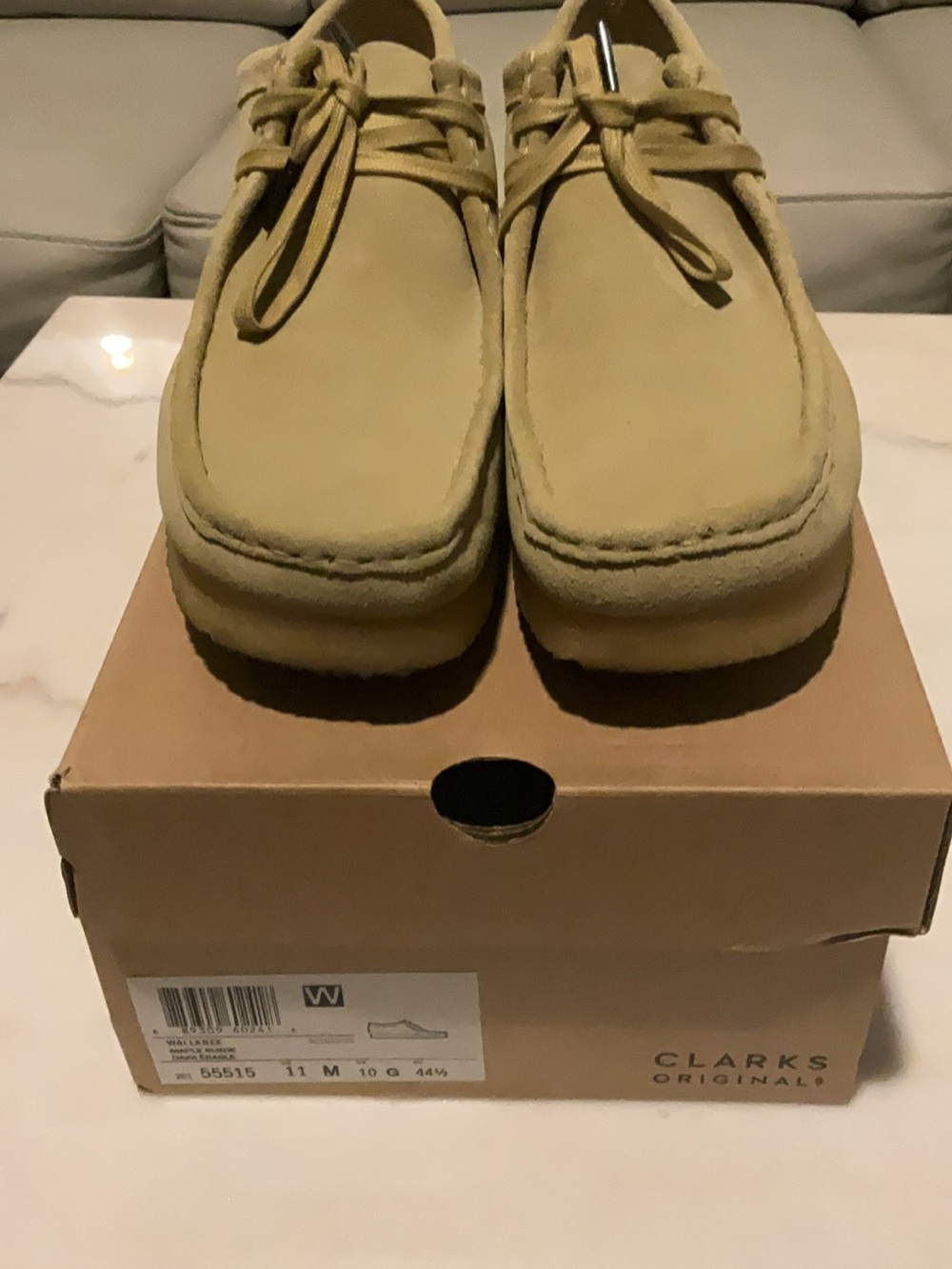 Men’s Clark Wallabee in Beige Suede